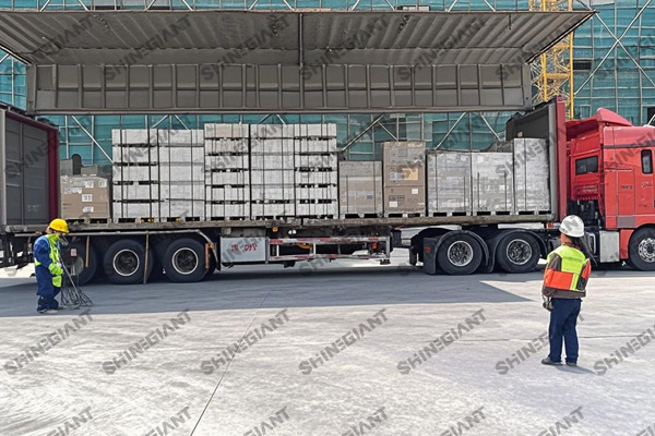 Nanjing Shinegiant Tàu năng lượng mới Các sản phẩm lưu trữ năng lượng gia đình tiên tiến đến Trung Đông